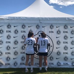 Meet your Posher, Maya